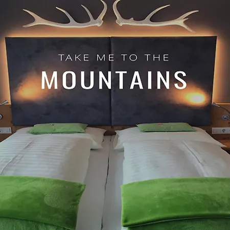 Hotel Garni Landhaus Gitti, Summercard And Free Parking Zell am See