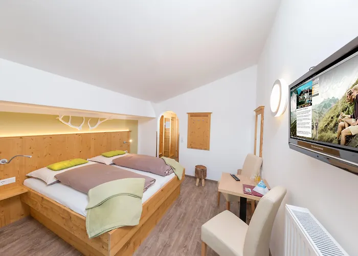 ホテル Comfort Garni Gitti 3*