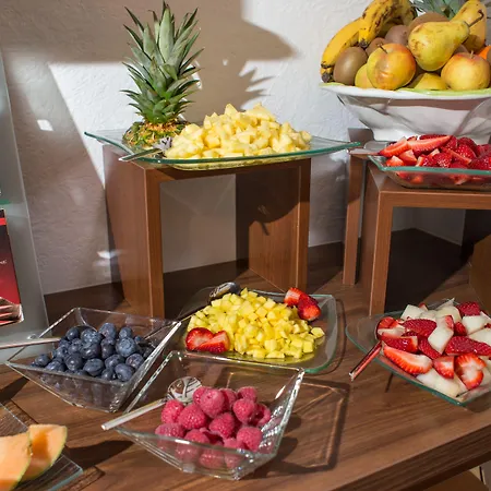 Hotell Comfort Garni Gitti 3*